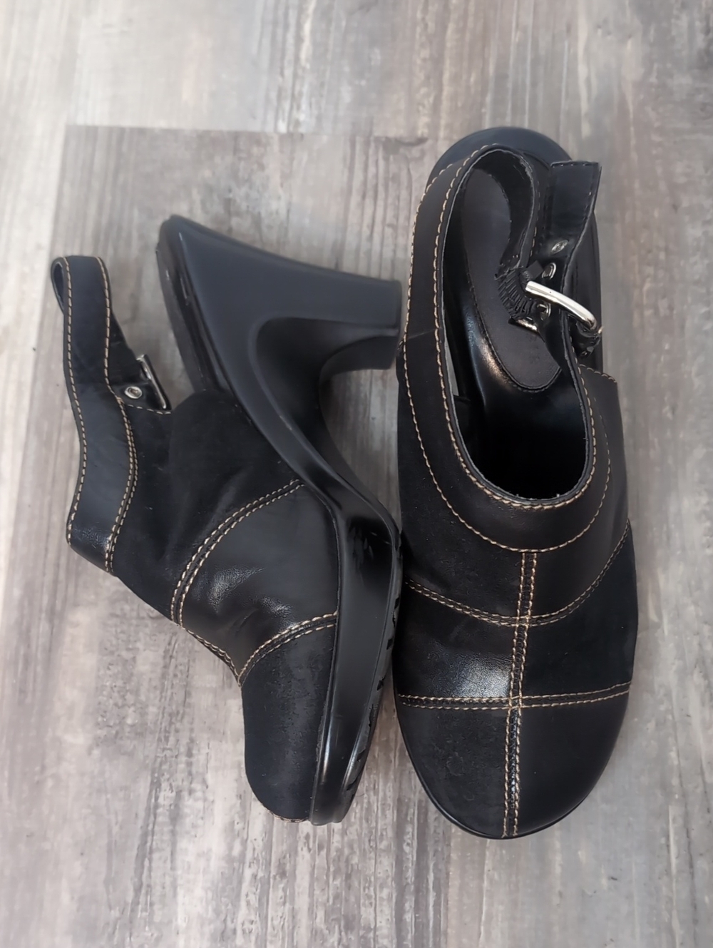 Vintage Women's Tommy Hilfiger Patchwork Clogs